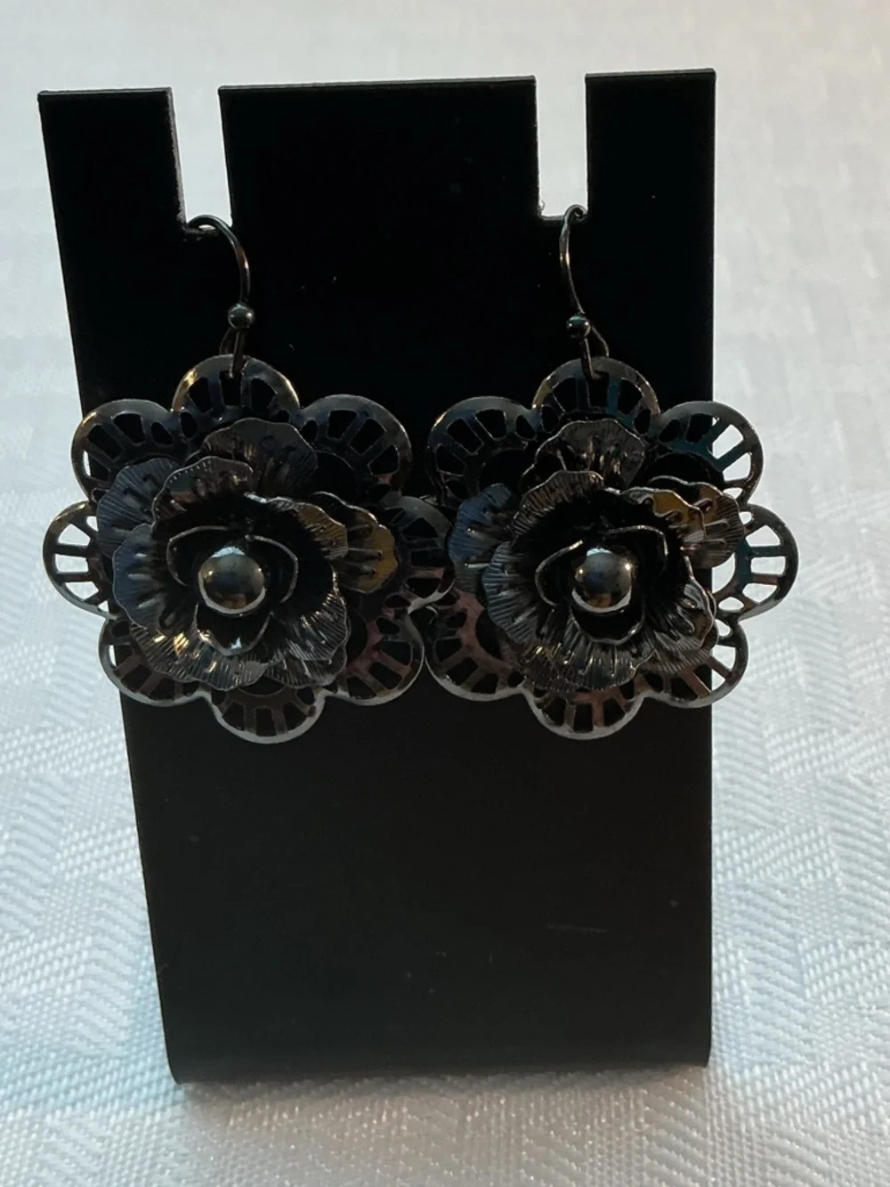 Natural Hematite Pi Stone Pendant Necklace and Earrings Set